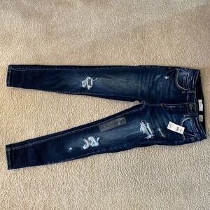 Brand new pair of pants Size: 27 brand: Kancan signature